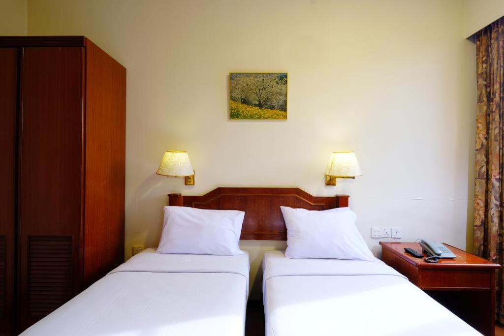 White Sand Hotel Agios Gordios  Esterno foto
